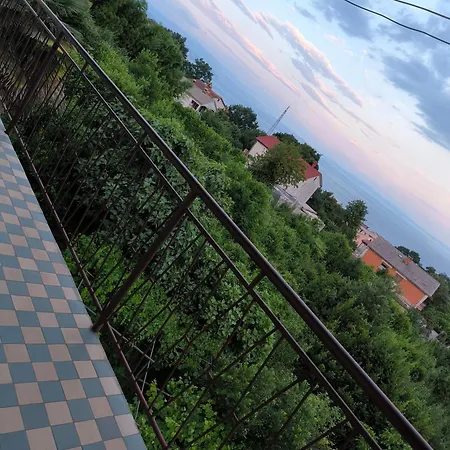 Family With View On Sea Apartament Donji Rukavac